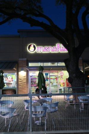 Menchie's Frozen Yogurt