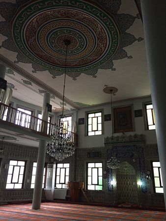 Emine Inanc Vakfi Camii