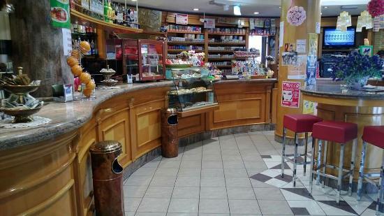 Caffe De Cesare