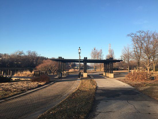 Frame Park Formal Gardens