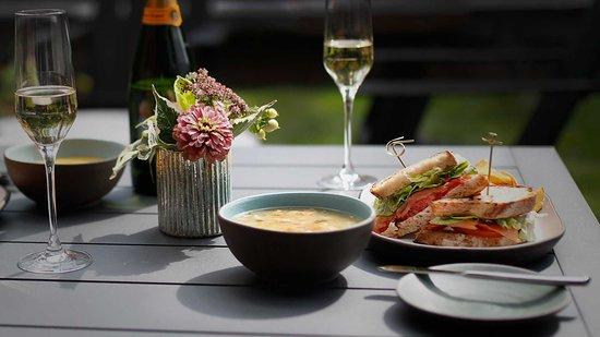 The Barn Kitchen & Bar