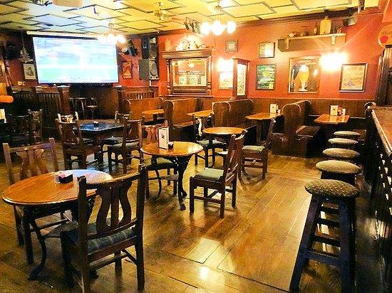 Molly Malone's Irish Pub