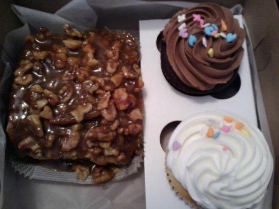 Julia's Homestyle Bakery