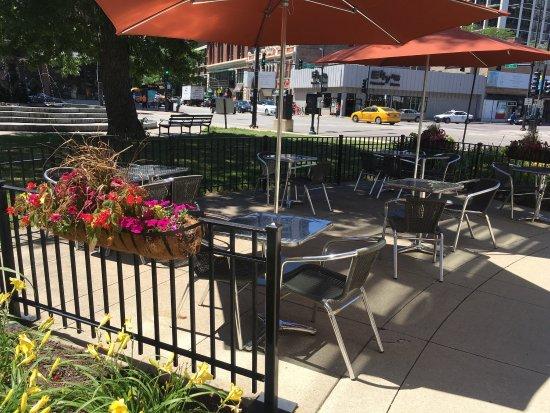 North & Clark Cafe