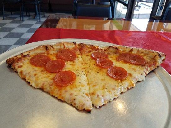 Davinos Queens Pizza