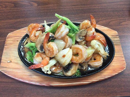 Lee & Ann Restaurant