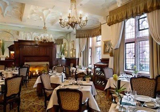 Cheneston's Restaurant