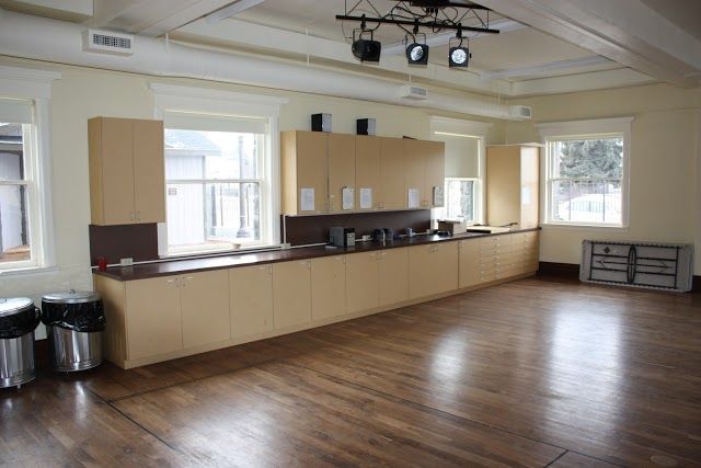 Crossroads Carnegie Art Center