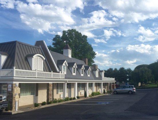 The Village Inn of Harrisonburg