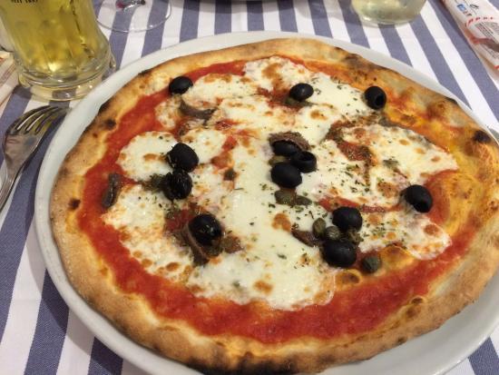 trattoria pizzeria napoli e .ladro