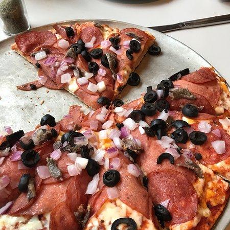 Tom's House of Pizza