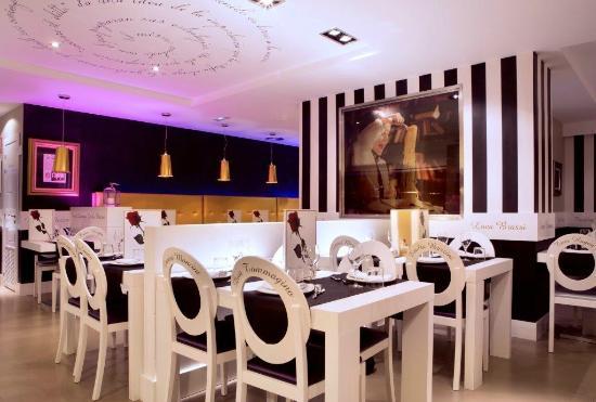 La Mafia se sienta a la mesa