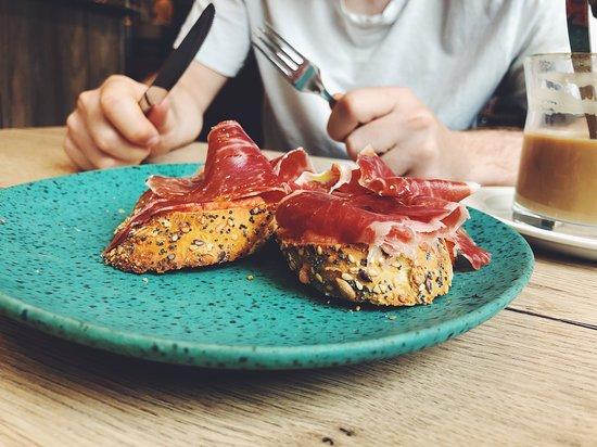 Fusion Cafe y Panaderia