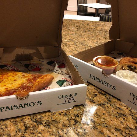 Paisano's
