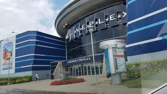 Colossus Laval Movie Theater