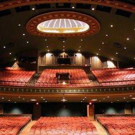 Reg Lenna Center for the Arts