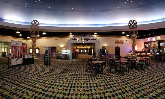 Regal Crossroads Stadium 20 and IMAX