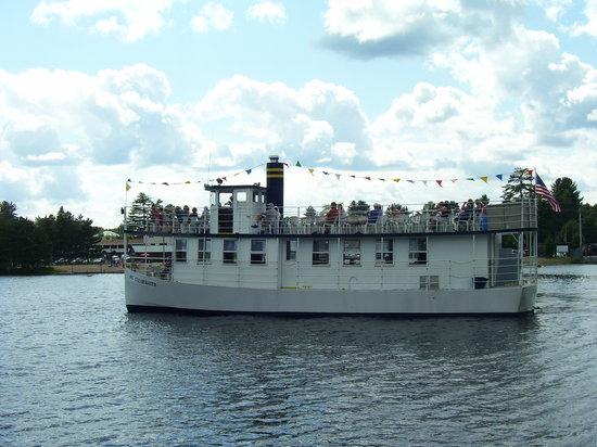 Old Forge Lake Cruises