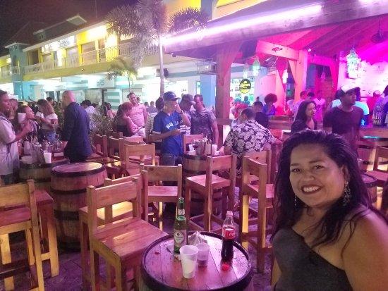 El Kan Drink House