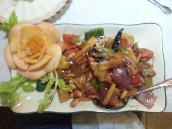 Chen Vuong Thai Asian Restaurant