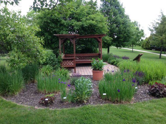 Newton Arboretum & Botanical Gardens