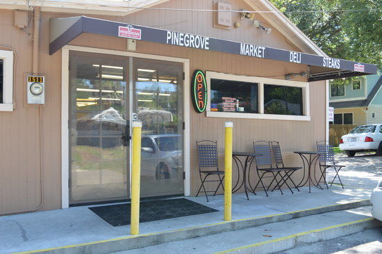 Pinegrove Market and Deli