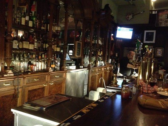 Brit's Pub & Eating Establishment