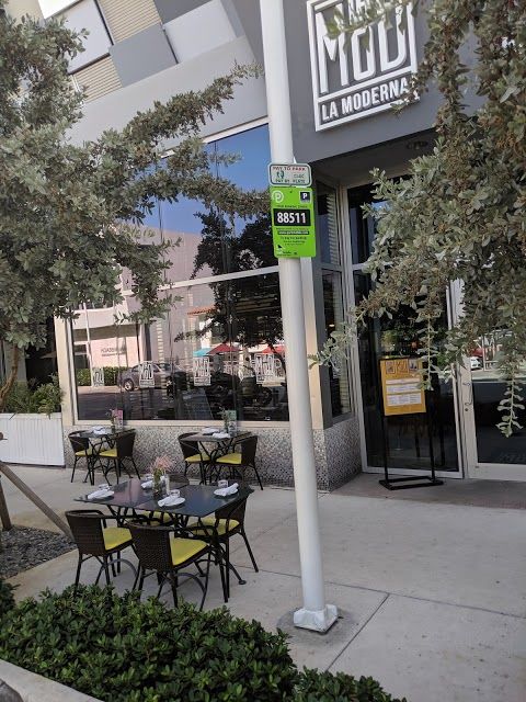 Sunset Harbour Shops