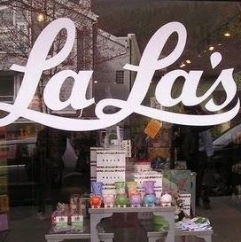 LaLa's in the Cove