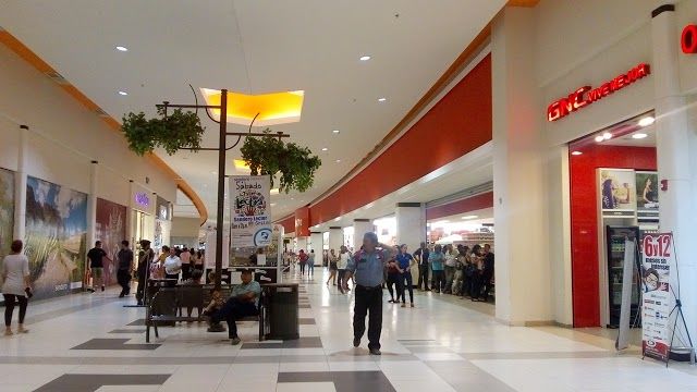 Plaza Sendero