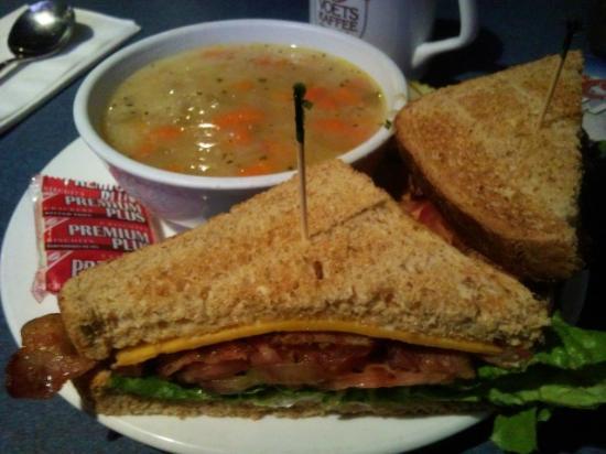 The Roster Sports Club Bar & Grill