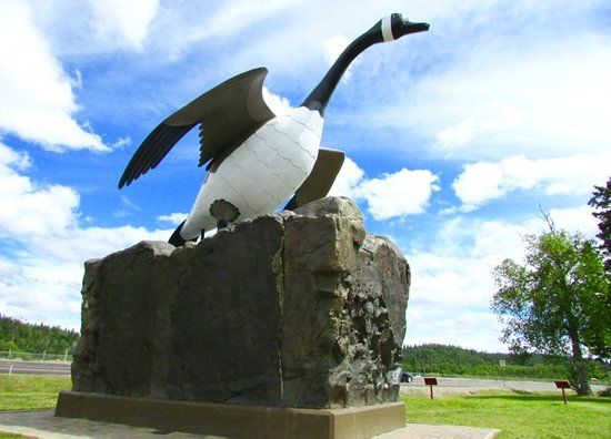 Wawa Goose Statue