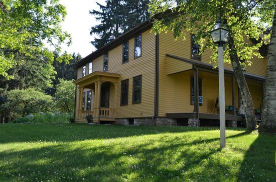 Herman Melville's Arrowhead