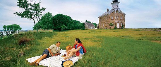 Sheffield Island Lighthouse