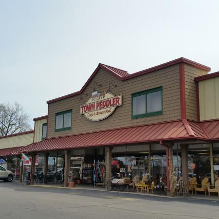 The Town Peddler Craft and Antique Mall