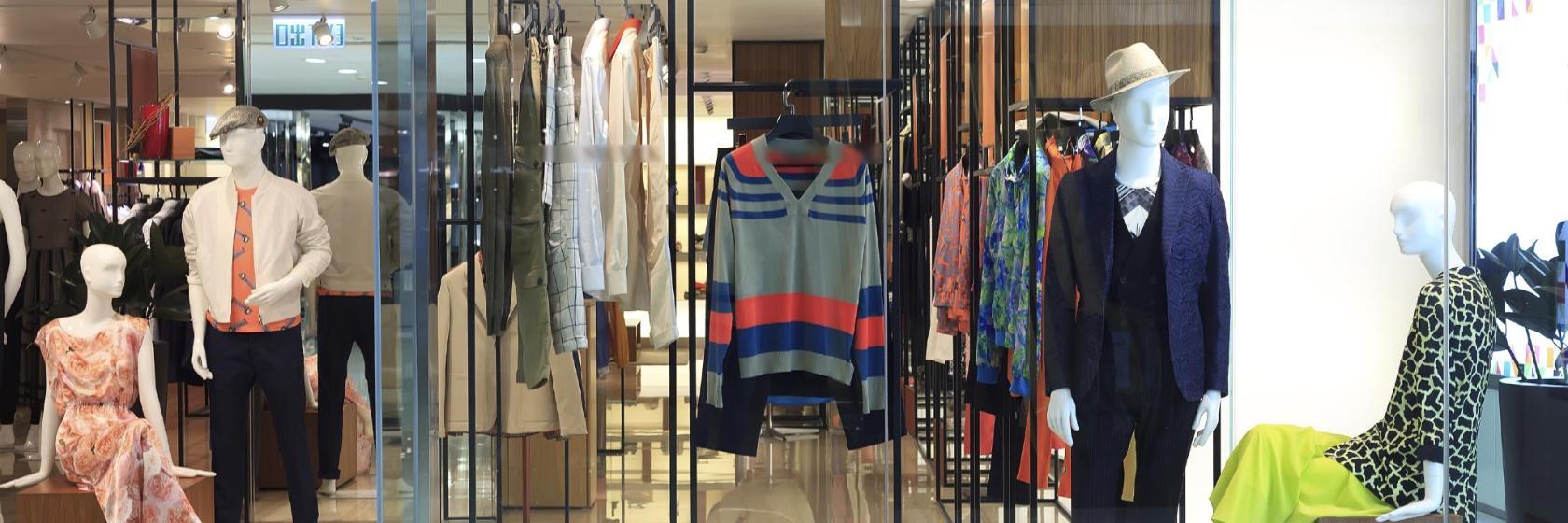 New Orleans Riverwalk Shopping Center