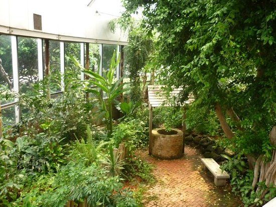 R S Barnwell Memorial Garden Art Center