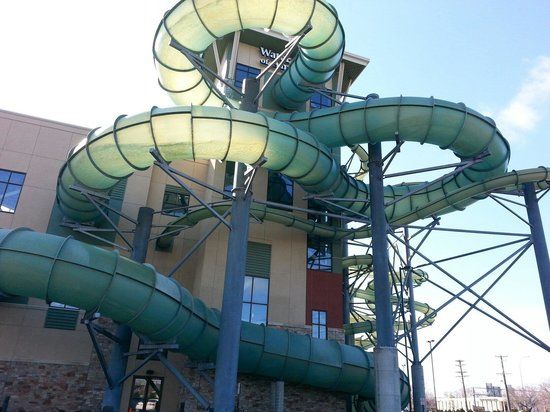 Waterpark of America