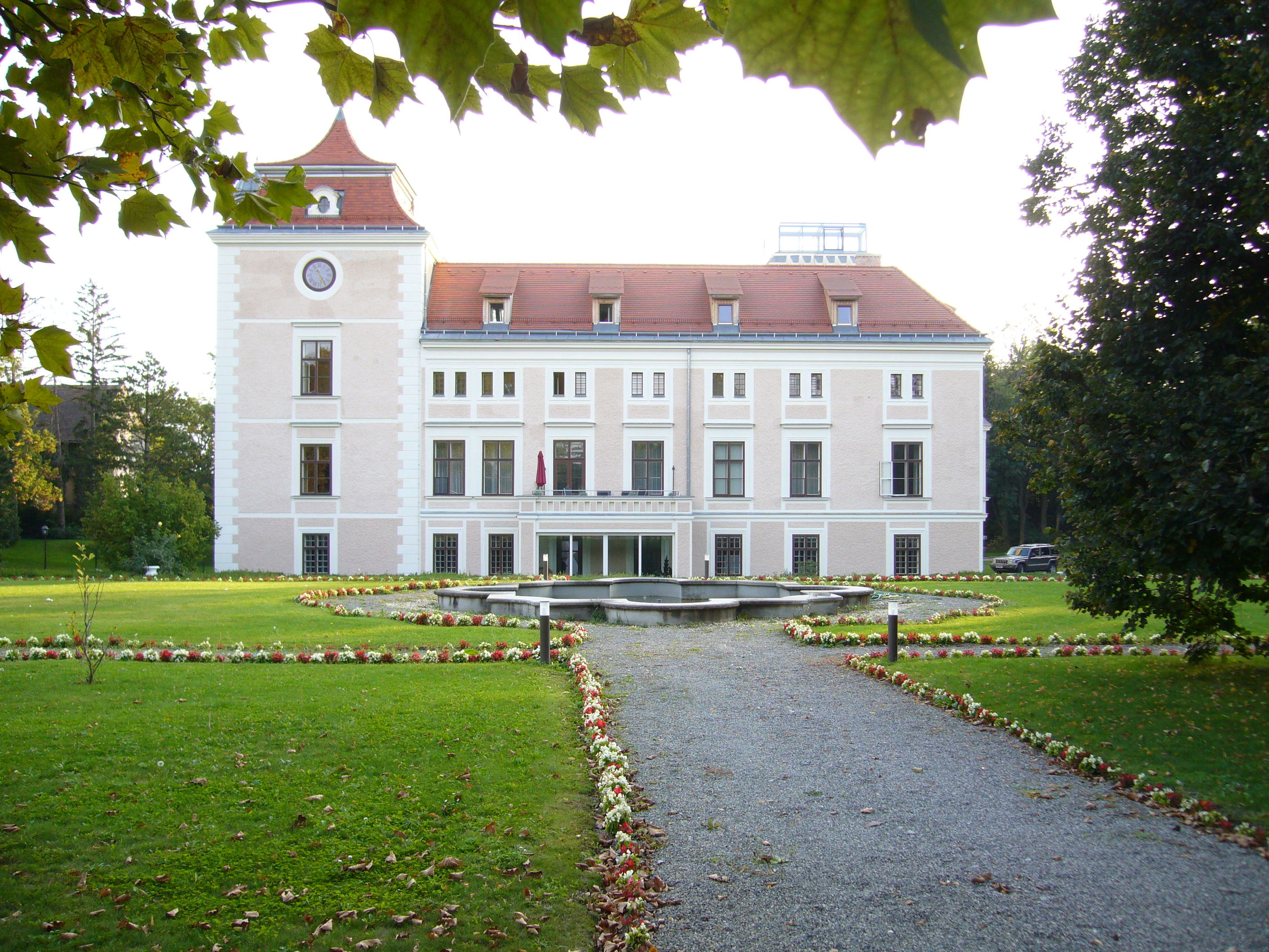 Schloss Leopoldsdorf