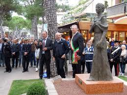 Statua di Maria Boorman Ceccarini