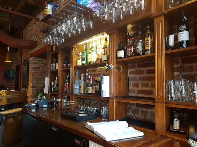 Merchantman Fresh Seafood & Oyster Bar