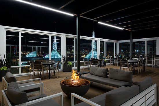 Altabira City Tavern